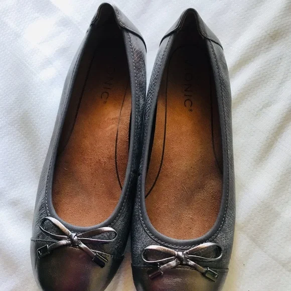 Vionic Women's Minna Ballet Flat Pewter Pewter silver /gray - Picture 9 of 15